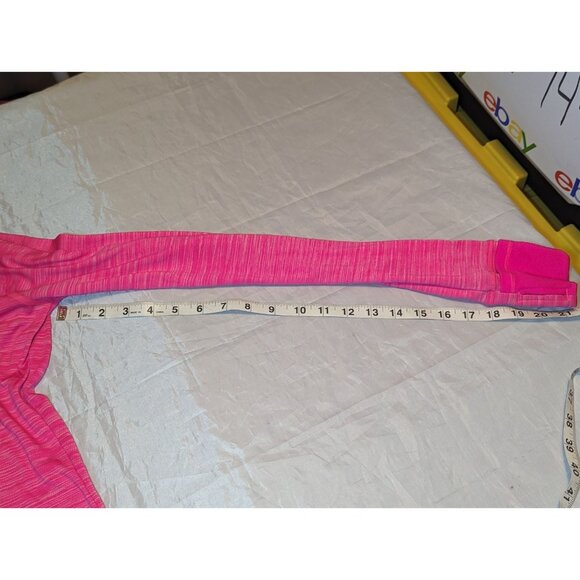 Under Armour Sweater Womens Medium Pink All Season Gear Turtleneck Long Sleeve - Picture 13 of 16